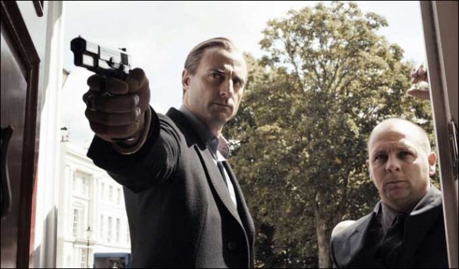 Рок-н-рольщик - Трейлеры