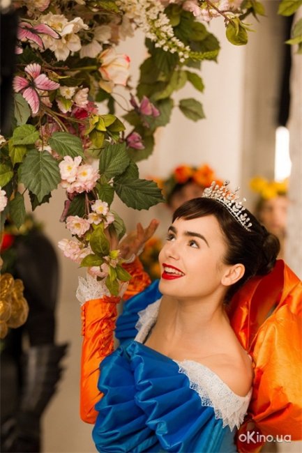 Диск с фильмом "Белоснежка: Месть гномов" (2012) - Трейлеры