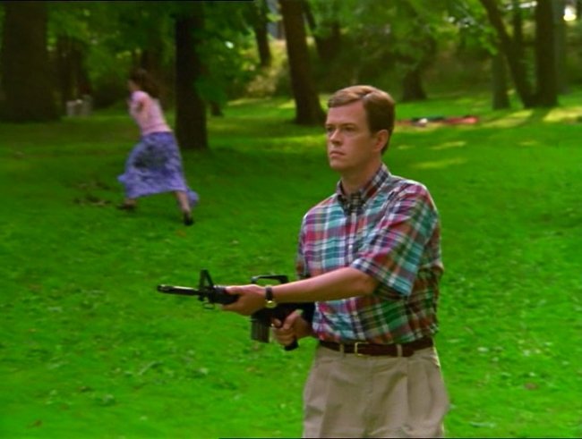 «Счастье» — третий и самый известный фильм режиссёра Тодда Солондза - Трейлеры