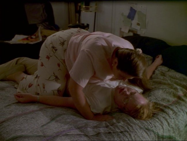 «Счастье» — третий и самый известный фильм режиссёра Тодда Солондза - Трейлеры