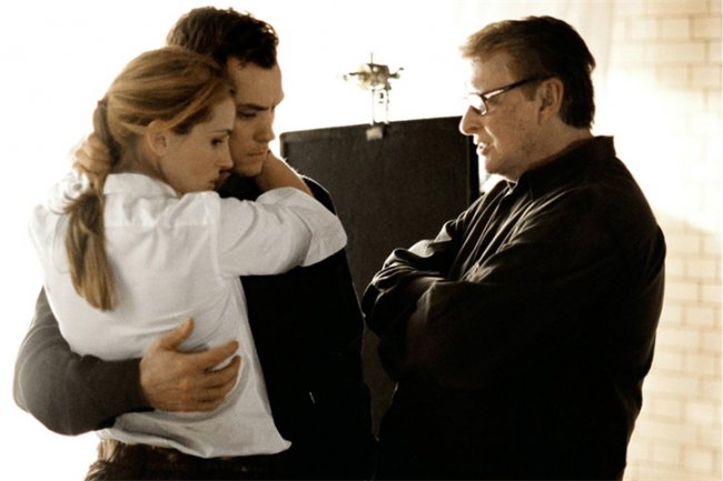 Диск с фильмом "Близость" (2005) - Трейлеры