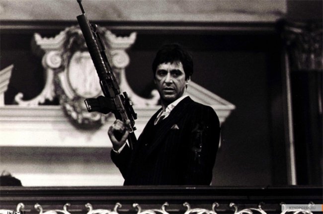 Лицо Со Шрамом - Трейлеры