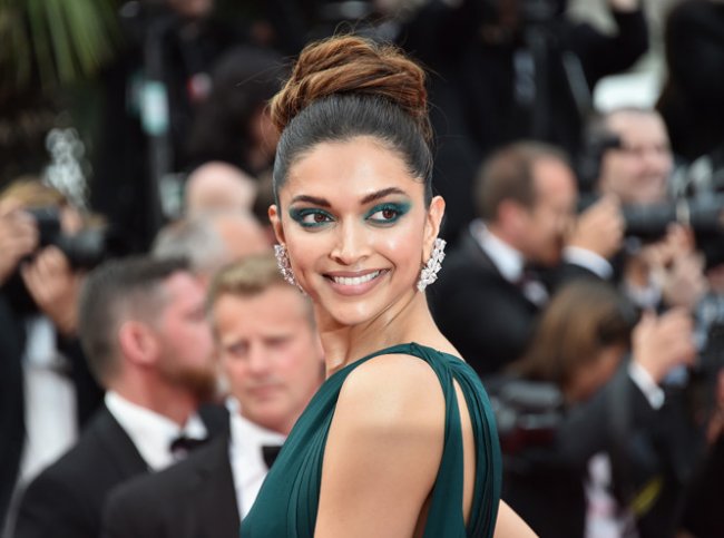 Голливуд, подвинься: 7 потрясающих звезд индийского кино - Новости кино.