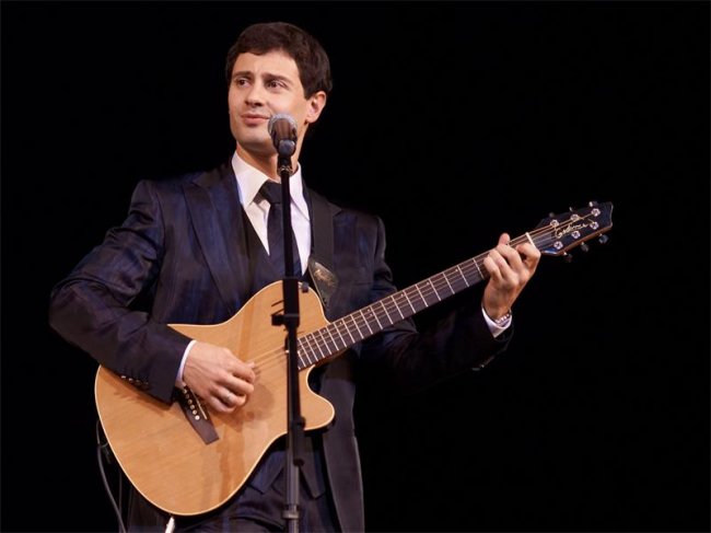 Актер Антон Макарский - Биографии