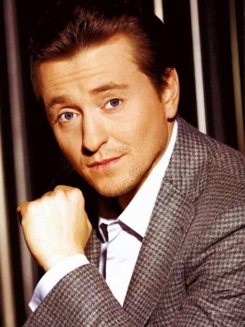 Сергей Безруков - Биографии