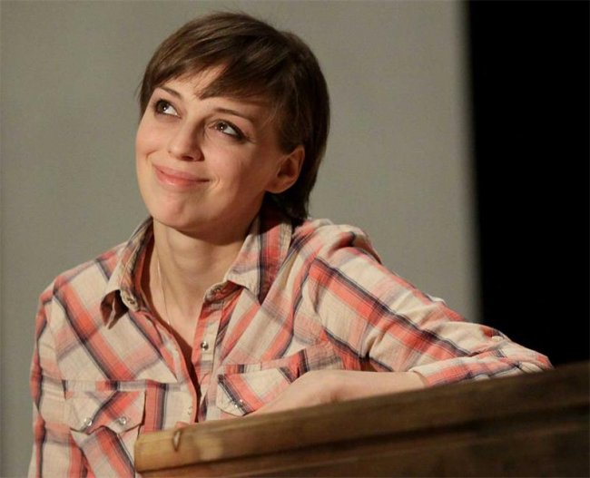 Актриса Нелли Уварова - Биографии