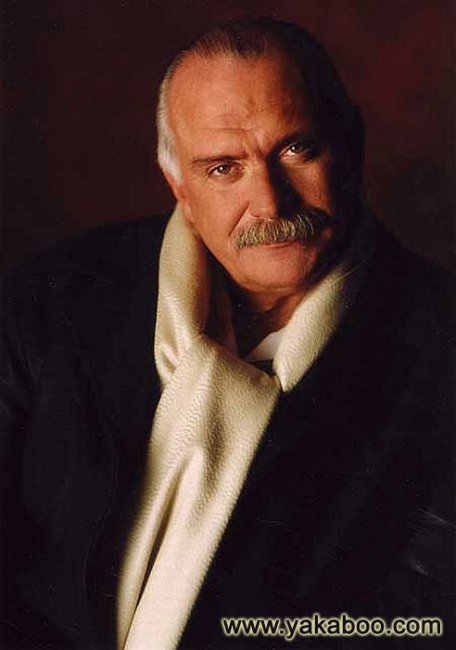 Никита Сергеевич Михалков - Биографии