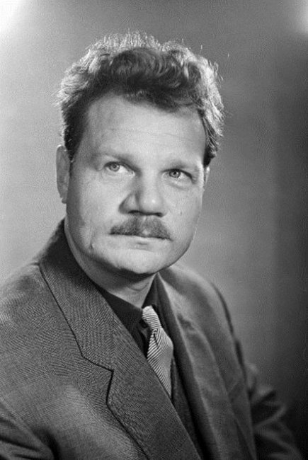 Актер Михаил Пуговкин - Биографии