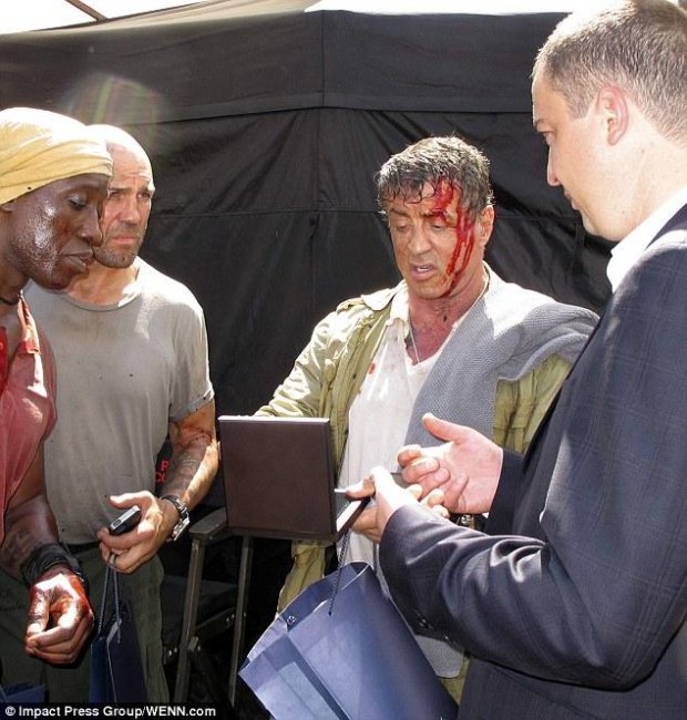 Фильмы, в которых актеры чуть не погибли - Новости