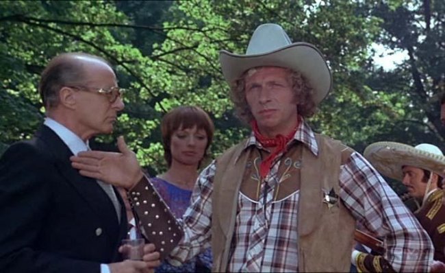 "Игрушка" - французская комедия - Трейлеры