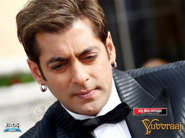 Салман Хан - Биографии