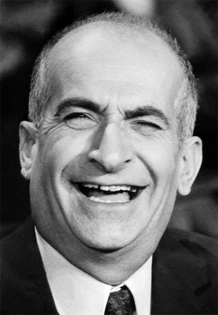 Луи де Фюнес - Биографии