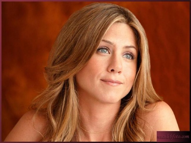 Дженнифер Энистон - Биографии