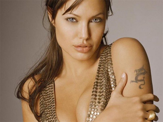 Анджелина Джоли Войт - Биографии