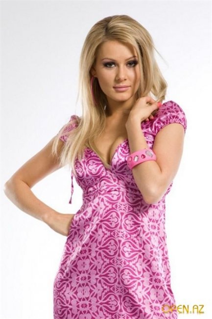 "Алла Гришко" главный персонаж телесериала "Универ" - Биографии