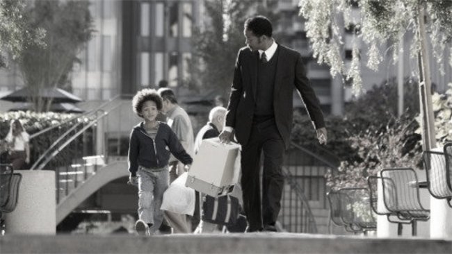 В погоне за счастьем (2006) - Биографии