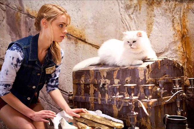 Люси Фрай - Биография