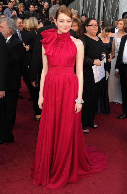 Эмма Стоун: 10 лучших нарядов самой богатой актрисы Голливуда - Новости кино.