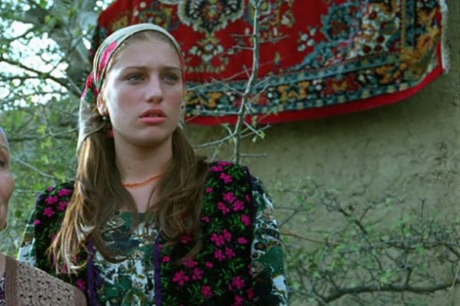 Нино Нинидзе - Биография