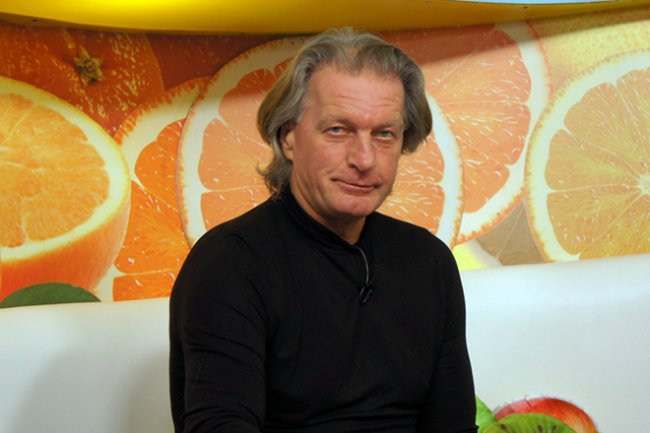 Сергей Колесников - Биография