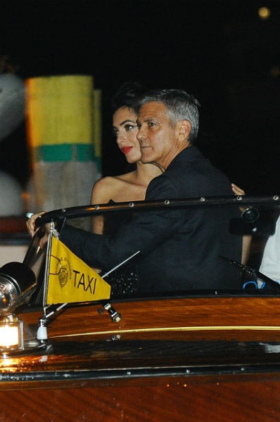 Джордж и Амаль Клуни сходили на свидание в Венеции