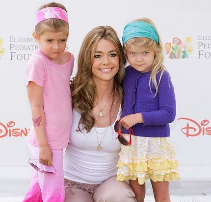 Биография Дениз Ричардс - Иностранные актеры.