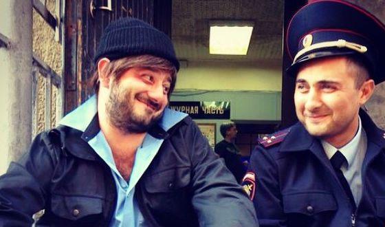 Биография Демиса Карибидиса - Российские актеры.