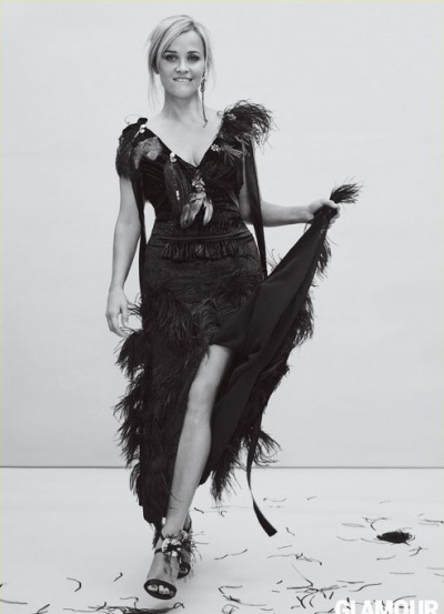 Роскошная Риз Уизерспун блистает на страницах глянца