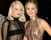 Дженнифер Лоуренс и Эмма Стоун на афтепати премьеры "мамы!"