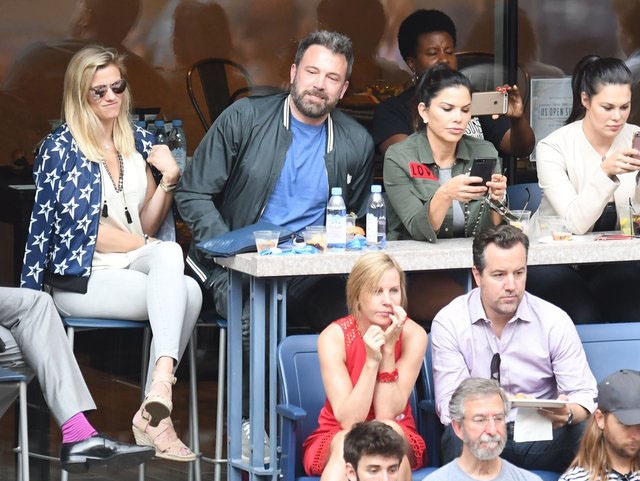 Бен Аффлек сходил на свидание с новой пассией