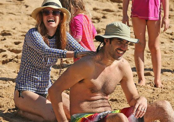 Биография Айлы Фишер - Иностранные актеры.