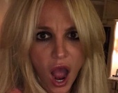 Бритни Спирс расстроила фанатов новыми фото Бритни Спирс расстроила фанатов новыми фото