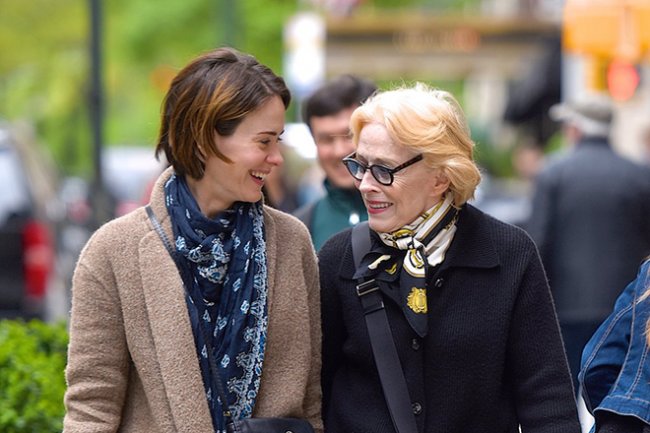 Сара Полсон - Биография