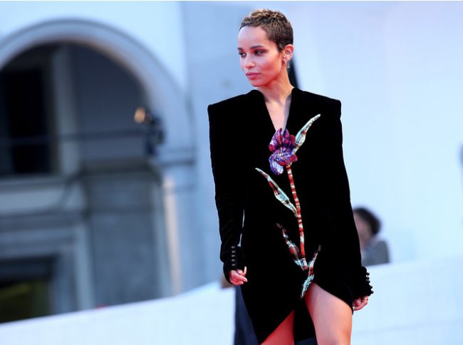 Лучшие платья и самые красивые девушки кинофестиваля в Венеции 2017 - Новости кино.