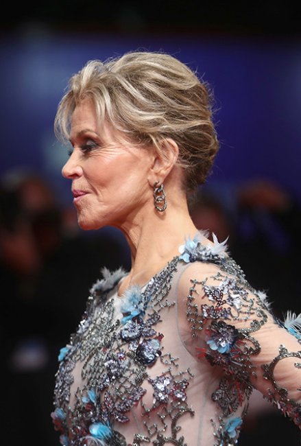 Лучшие платья и самые красивые девушки кинофестиваля в Венеции 2017 - Новости кино.