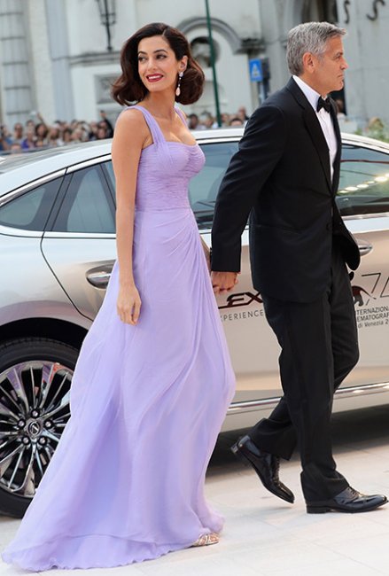 Лучшие платья и самые красивые девушки кинофестиваля в Венеции 2017 - Новости кино.