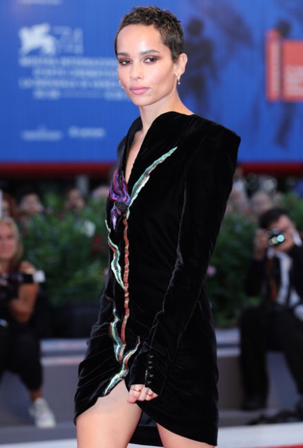 Лучшие платья и самые красивые девушки кинофестиваля в Венеции 2017 - Новости кино.