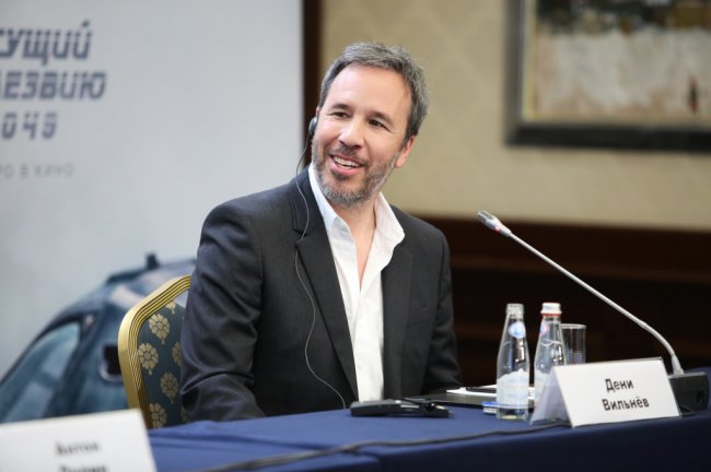 Дени Вильнев: «Роль Джареда Лето в «Бегущем по лезвию 2049» была написана для Дэвида Боуи»