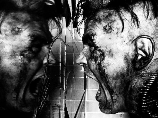 Отражение мутанта