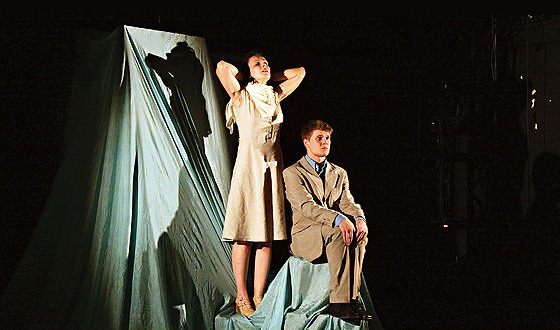 Биография Антона Гуляева - Российские актеры. Биография Антона Гуляева - Российские актеры.