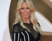 Клаудиа Шиффер продемонстрировала эффектный образ