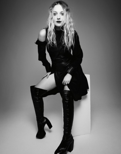 Звезда "Мечтателя" снялась для издания Hunger