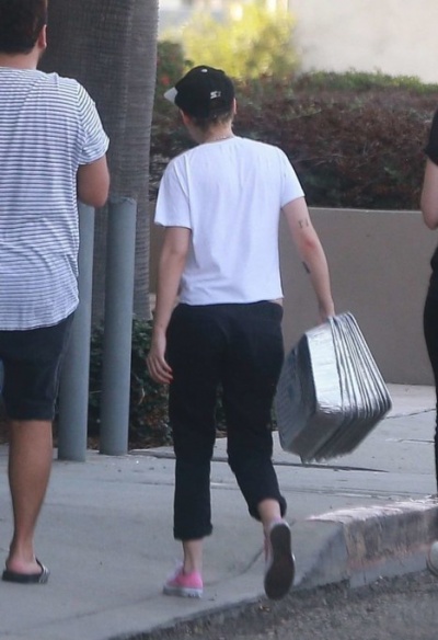 Кристен Стюарт "поработала" волонтером