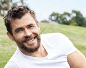 Крис Хемсворт "остерегается" социальных сетей Крис Хемсворт "остерегается" социальных сетей