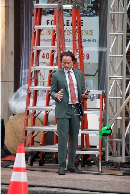 Против Призрака