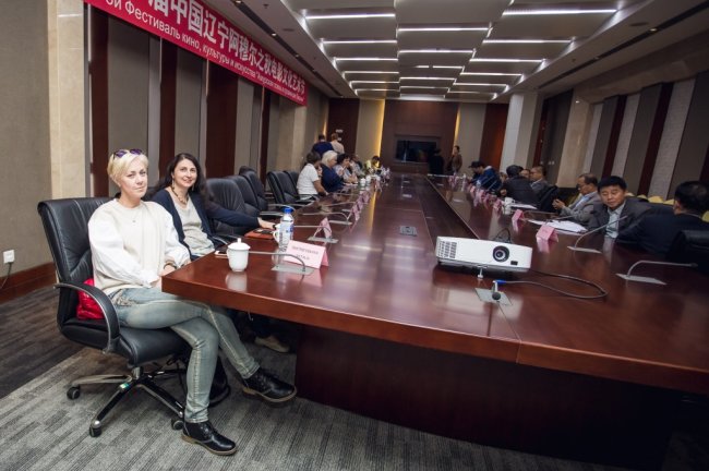 «Амурская осень в Ляонине»: Сотрудничество России и Китая в области кино расширятся