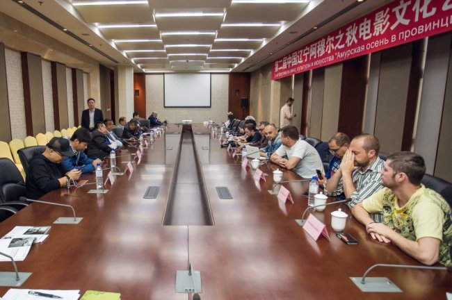 «Амурская осень в Ляонине»: Сотрудничество России и Китая в области кино расширятся