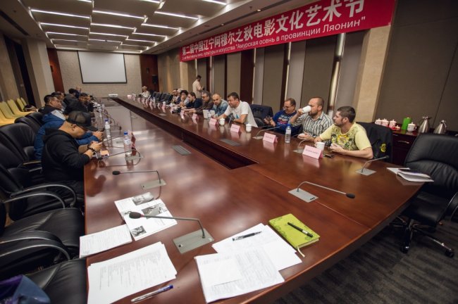 «Амурская осень в Ляонине»: Сотрудничество России и Китая в области кино расширятся