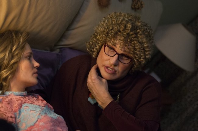 «Улыбнись, Россия!» наградит Елену Воробей, Светлану Светличную и Жору Крыжовникова за вклад в комедию