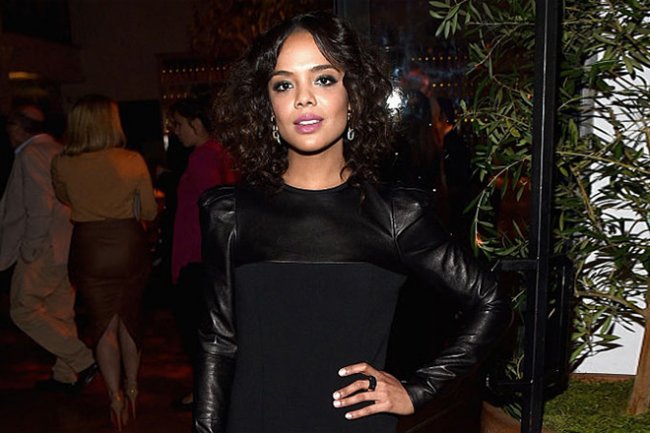 Тесса Томпсон - Биография